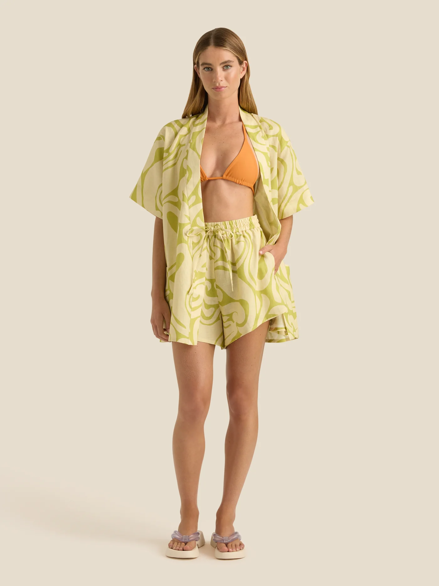 Abbey Short | Silhouette - Image 3