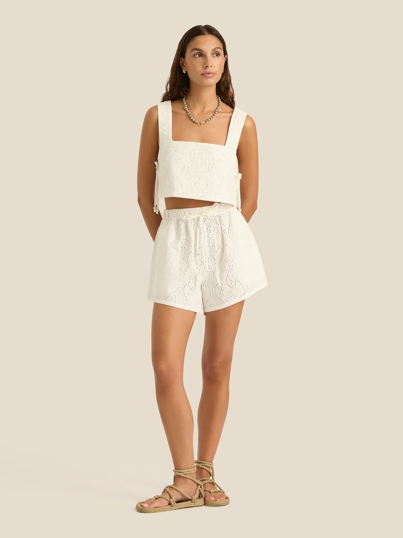 Abbey Shorts | Fin Broderie - Image 3