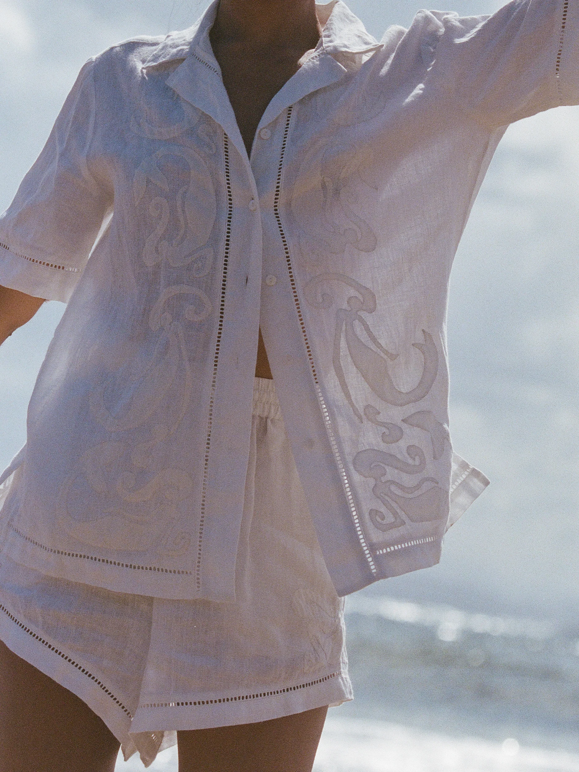 Margot Shirt | Silhouette Appliqué - Image 9