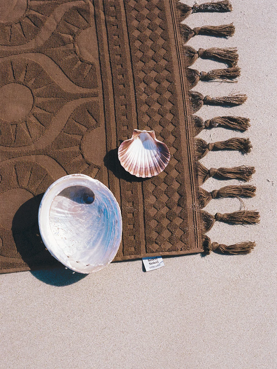 Sundown Towel | Espresso - Image 6